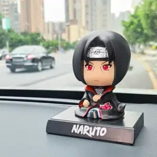 Figurine Itachi Uchiha Akatsuki